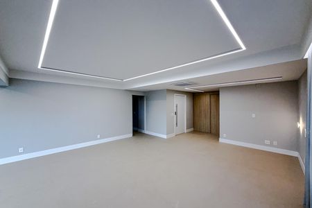 Apartamento à venda com 165m², 2 quartos e 3 vagasSala