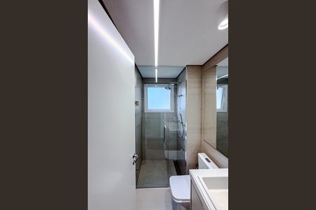 Apartamento à venda com 165m², 2 quartos e 3 vagasBanheiro da Suíte