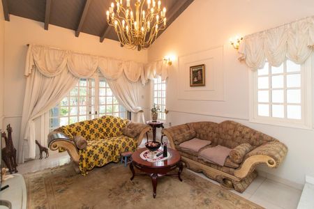 Casa para alugar com 4 quartos, 350m² em Camaquã, Porto Alegre