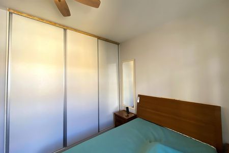 Apartamento à venda com 130m², 3 quartos e 2 vagasQuarto 3