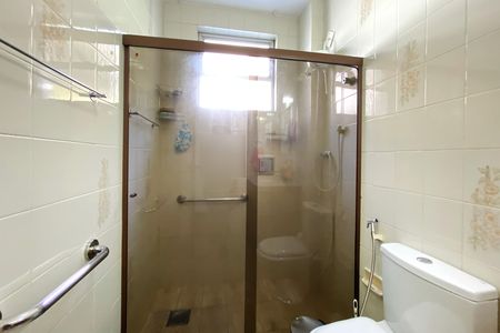 Apartamento à venda com 130m², 3 quartos e 2 vagasBanheiro da Suíte