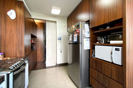 Apartamento à venda com 130m², 3 quartos e 2 vagasCozinha
