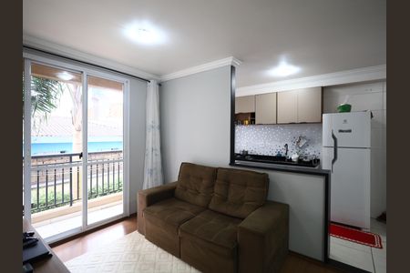 Sala de apartamento para alugar com 2 quartos, 51m² em Padroeira, Osasco