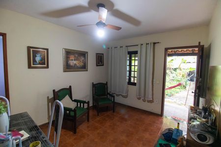 Casa para alugar com 70m², 1 quarto e 2 vagas Casa para alugar com 70m², 1 quarto e 2 vagasSala