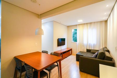 Apartamento à venda com 2 quartos, 44m² em Jardim Helga, São Paulo