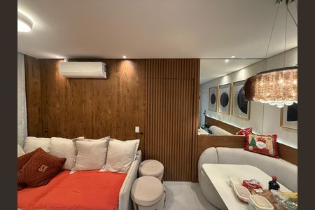 Sala de apartamento para alugar com 2 quartos, 55m² em Vila Santa Maria, Poá