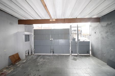 Garagem de casa para alugar com 3 quartos, 150m² em Vila Nova Curuca, São Paulo