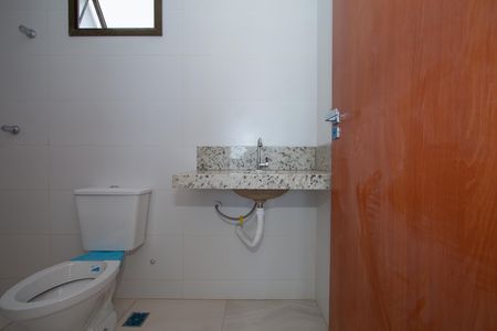 Apartamento à venda com 121m², 3 quartos e 2 vagas Apartamento à venda com 121m², 3 quartos e 2 vagasBANHEIRO2