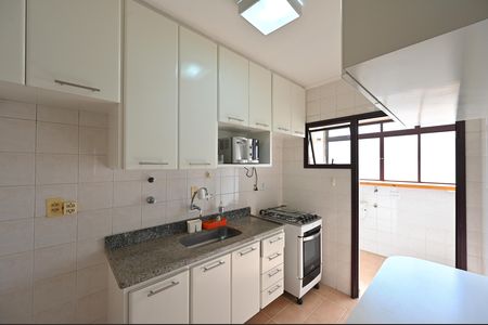 Apartamento à venda com 55m², 2 quartos e 1 vagaCozinha