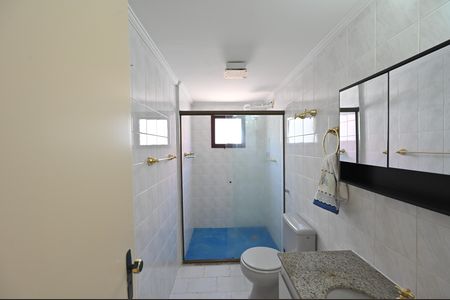 Apartamento à venda com 55m², 2 quartos e 1 vagaBanheiro Social