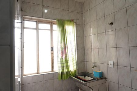 Área de Serviço de apartamento para alugar com 2 quartos, 50m² em Bela Vista São-carlense, São Carlos