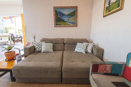 Casa para alugar com 220m², 2 quartos e sem vaga Casa para alugar com 220m², 2 quartos e sem vagaSala