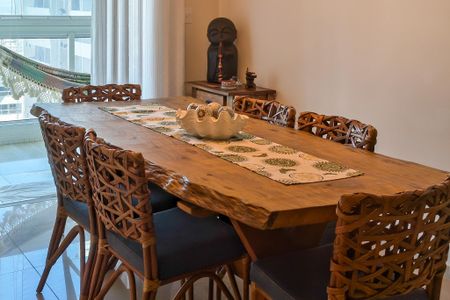 Apartamento para alugar com 100m², 2 quartos e 2 vagasSala