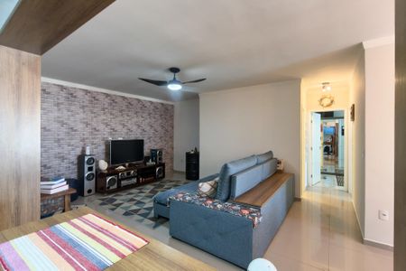 Apartamento para alugar com 100m², 2 quartos e 2 vagasSala/Cozinha