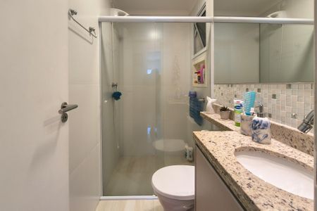 Apartamento para alugar com 100m², 2 quartos e 2 vagasBanheiro