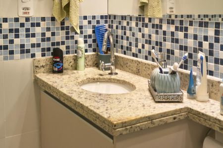 Apartamento para alugar com 100m², 2 quartos e 2 vagasLavabo