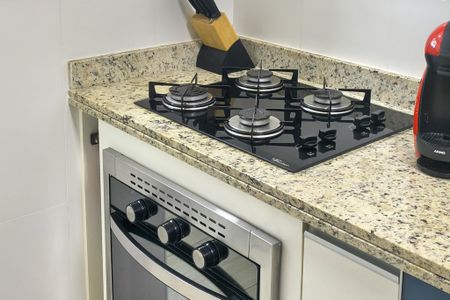 Apartamento para alugar com 100m², 2 quartos e 2 vagasDetalhe da Cozinha 
