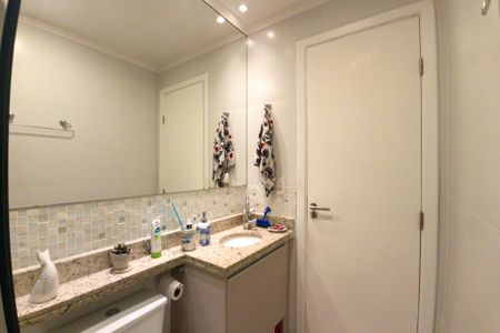 Apartamento para alugar com 100m², 2 quartos e 2 vagasBanheiro