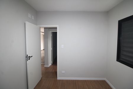 Quarto 2 de apartamento para alugar com 2 quartos, 77m² em Vila Nova Cachoeirinha, São Paulo