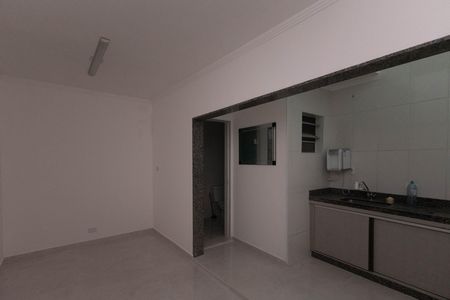 Cozinha  de casa para alugar com 3 quartos, 200m² em Conjunto Habitacional Jova Rural, São Paulo