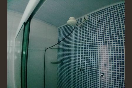 Banheiro da Suíte de casa para alugar com 3 quartos, 200m² em Conjunto Habitacional Jova Rural, São Paulo