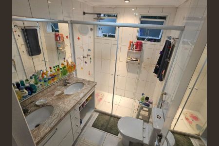 Banheiro de apartamento à venda com 4 quartos, 140m² em Cidade São Francisco , São Paulo