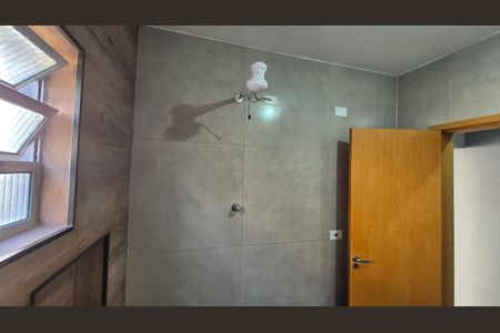 Casa para alugar com 125m², 2 quartos e sem vaga Casa para alugar com 125m², 2 quartos e sem vagaBanheiro