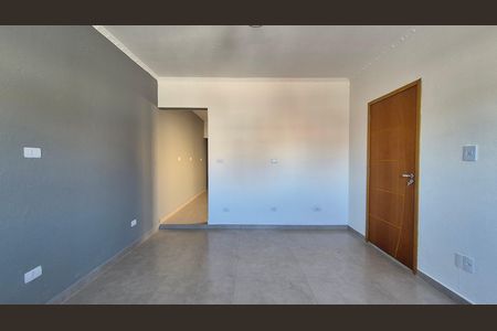 Sala de casa para alugar com 2 quartos, 125m² em Jardim Las Vegas, Santo André