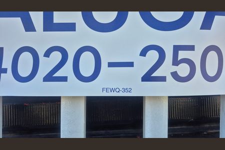 Placa de casa para alugar com 2 quartos, 125m² em Jardim Las Vegas, Santo André