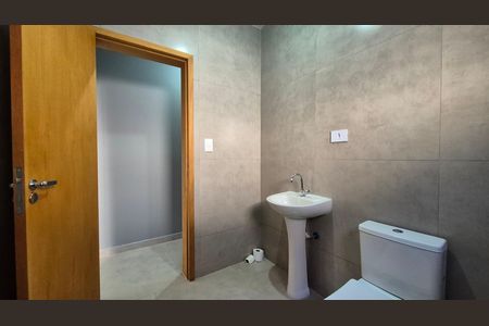 Casa para alugar com 125m², 2 quartos e sem vaga Casa para alugar com 125m², 2 quartos e sem vagaBanheiro
