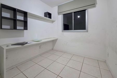 Apartamento à venda com 2 quartos, 55m² em Cinco, Contagem