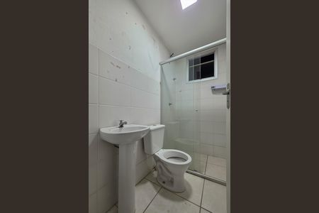 Apartamento à venda com 2 quartos, 55m² em Cinco, Contagem
