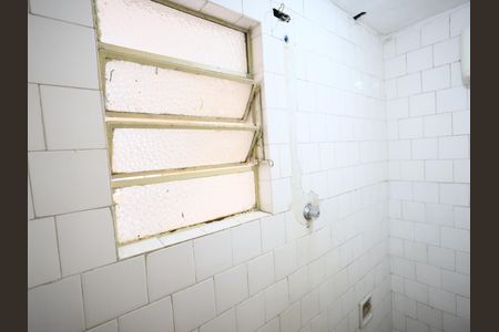 Banheiro 1 de casa para alugar com 3 quartos, 110m² em Centro, Osasco