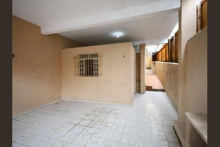 Garagem de casa para alugar com 3 quartos, 110m² em Centro, Osasco