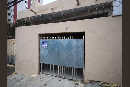Fachada de casa para alugar com 3 quartos, 110m² em Centro, Osasco