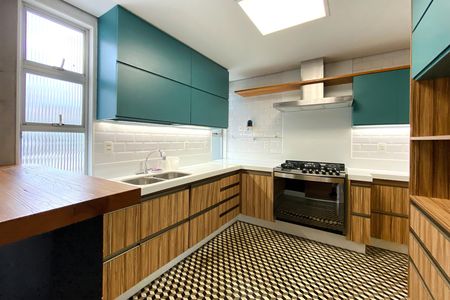 Cozinha de apartamento para alugar com 3 quartos, 122m² em São Pedro, Belo Horizonte