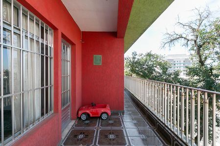 Casa para alugar com 220m², 3 quartos e 2 vagas Casa para alugar com 220m², 3 quartos e 2 vagasVaranda da Sala