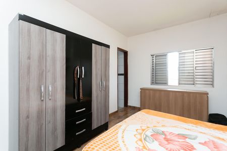 Casa para alugar com 220m², 3 quartos e 2 vagas Casa para alugar com 220m², 3 quartos e 2 vagasSuíte 3