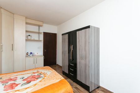 Casa para alugar com 220m², 3 quartos e 2 vagas Casa para alugar com 220m², 3 quartos e 2 vagasSuíte 3
