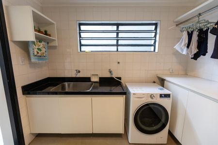 Lavanderia de casa à venda com 3 quartos, 176m² em Jardim Flamboyant, Campinas