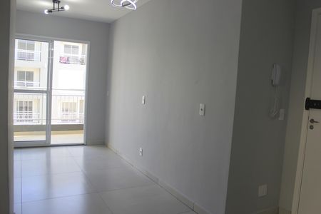 Sala de apartamento para alugar com 2 quartos, 44m² em Jardim Normandia, Guarulhos