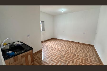 Casa para alugar com 1 quarto, 26m² em Jardim Capelinha, São Paulo
