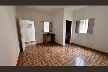 Casa para alugar com 1 quarto, 26m² em Jardim Capelinha, São Paulo
