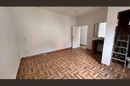 Casa para alugar com 1 quarto, 26m² em Jardim Capelinha, São Paulo