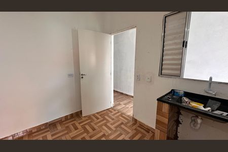 Casa para alugar com 1 quarto, 26m² em Jardim Capelinha, São Paulo