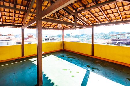 Casa à venda com 360m², 7 quartos e 4 vagasTerraço