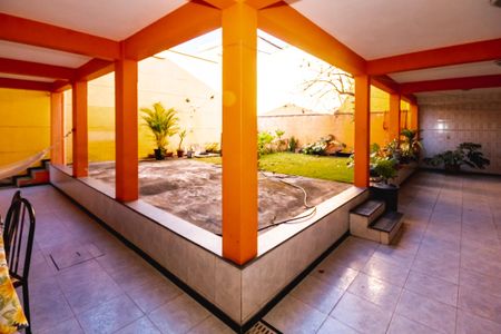 Casa à venda com 360m², 7 quartos e 4 vagasVaranda