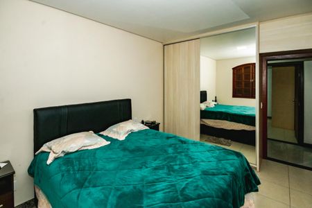 Casa à venda com 360m², 7 quartos e 4 vagasQuarto 1