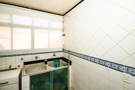 Área de Serviço de casa à venda com 7 quartos, 360m² em Dom Silverio, Belo Horizonte