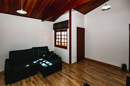 Casa à venda com 360m², 7 quartos e 4 vagasSala 2